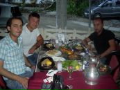 Cem Yılmaz фотография #5 (источник - https://vk.com/id94308273)
