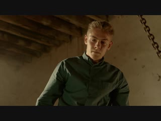 Пластиковое море / Mar de plástico / S01E13 из 13 / на русском