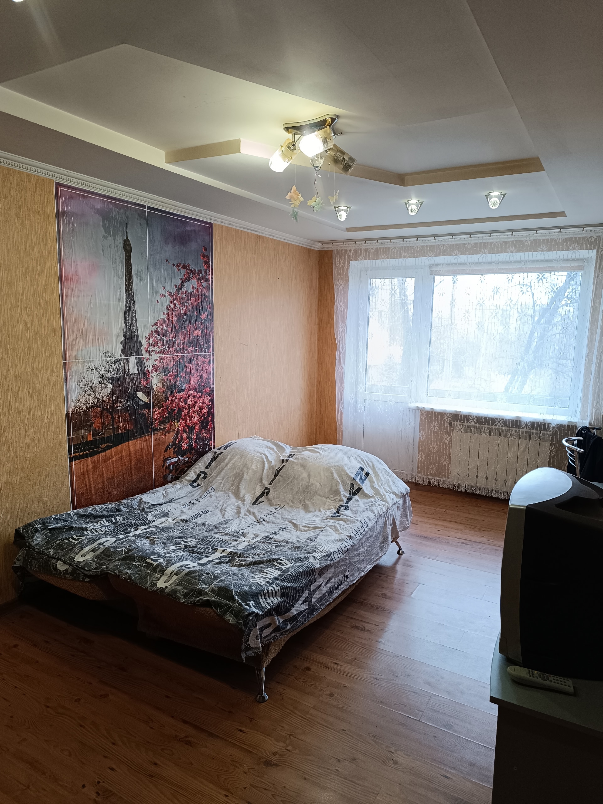 Продам однокомнатную квартиру (студию), район Торговый, 2 этаж.+79595211770